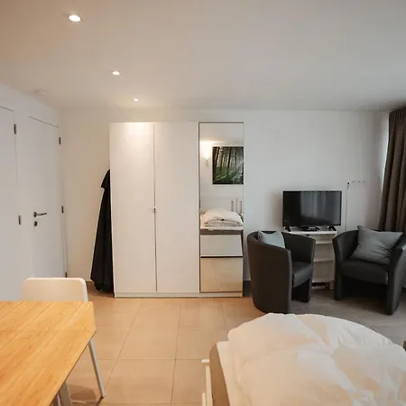 Simee-les Terrasses De * 马尔梅迪